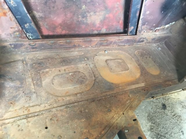 1955 Brown Austin Healey 100/4 Convertible