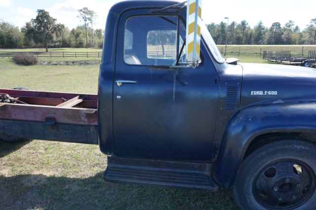 1953 Blue Ford F-100