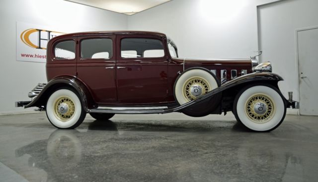1932 Burgundy Cadillac 355 B