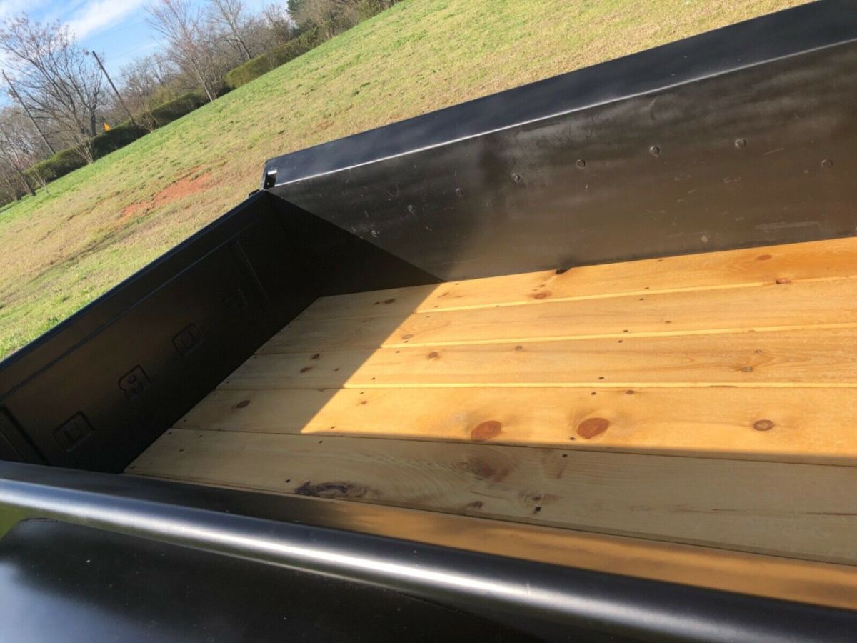 1953 Ford F-100 Standard Cab Pickup