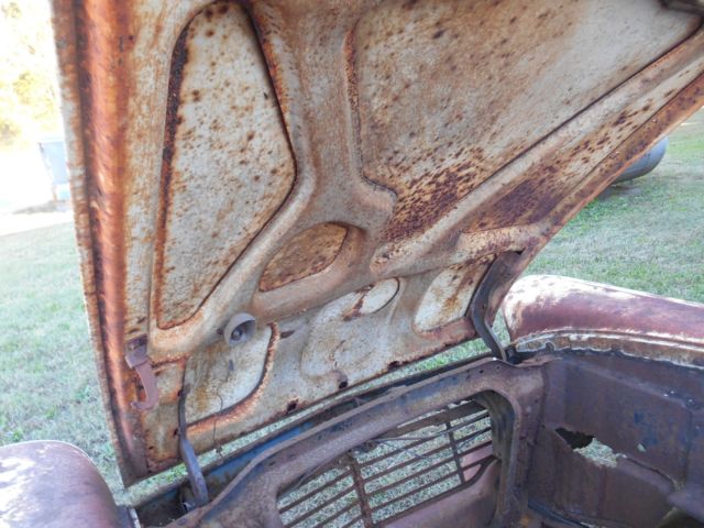 1957 Blue Ford Fairlane 2 door hardtope