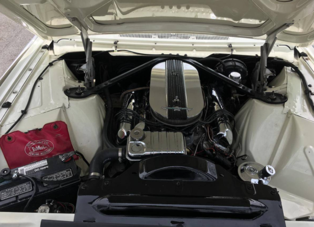 1963 Ford Thunderbird