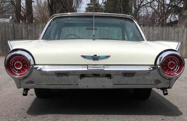 1963 Ford Thunderbird