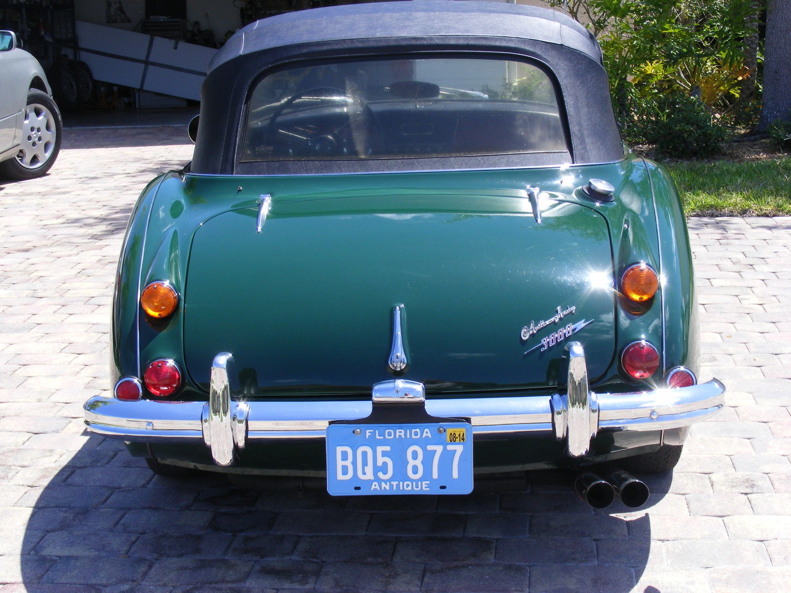 1966 British Racing Green Austin Healey 3000 Convertible