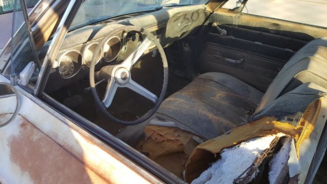 1968 White Chevrolet Corvair Coupe