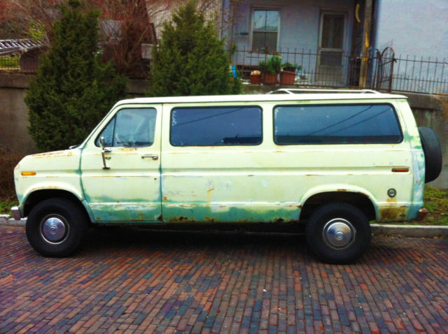 1976 Lime Green Ford E-Series Van Window Van Extended Body
