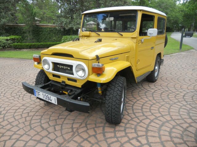 1978 Mustard Toyota Land Cruiser SUV