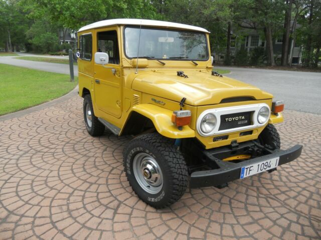 1978 Mustard Toyota Land Cruiser SUV