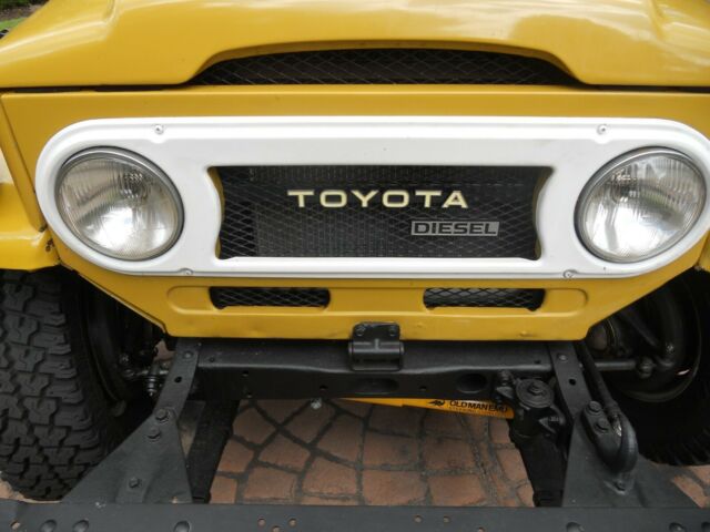 1978 Mustard Toyota Land Cruiser SUV