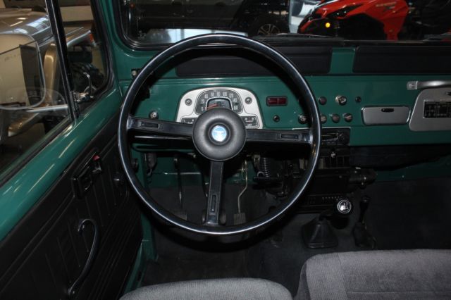 1978 Green Toyota FJ Cruiser SUV