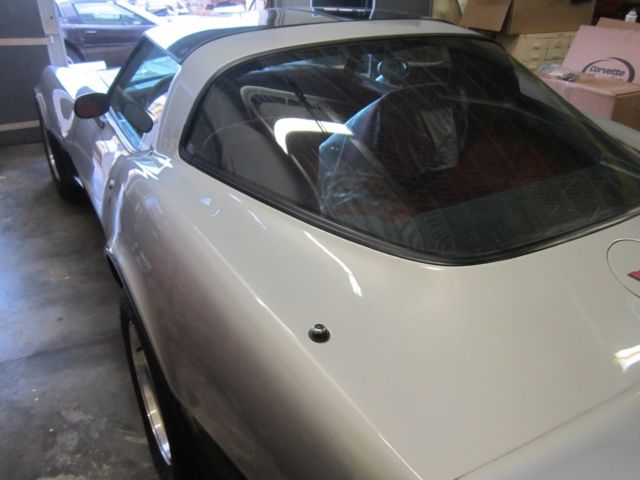 1982 silver/charcoal Chevrolet Corvette coupe