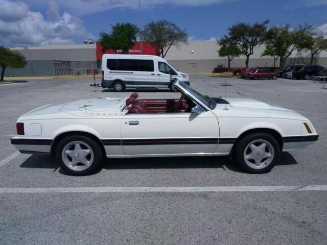 1982 Ford Mustang Convertible
