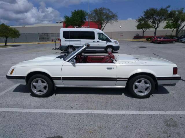 1982 Ford Mustang Convertible