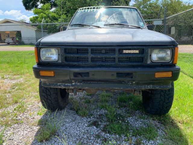 1984 Black Toyota Toyota Truck Standard Cab Pickup