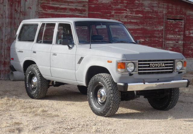 1985 Silver Toyota Land Cruiser SUV