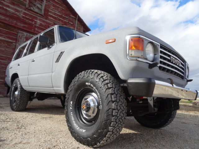 1985 Silver Toyota Land Cruiser SUV