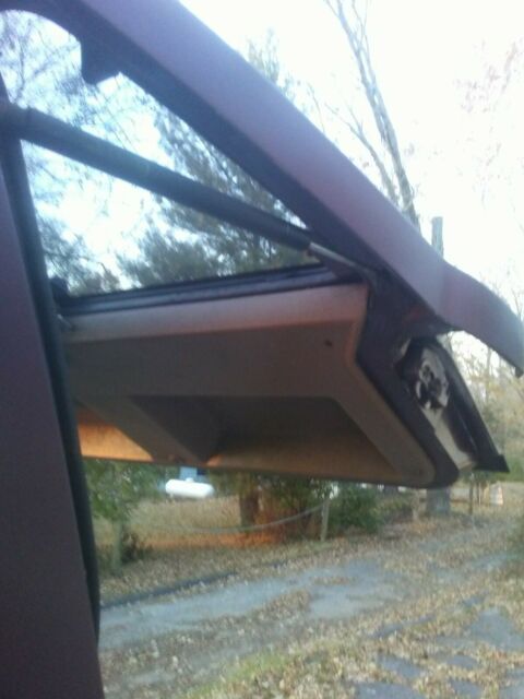 1986 Red Ford Bronco SUV