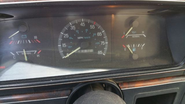 1987 White Ford F-250 Extended Cab Pickup