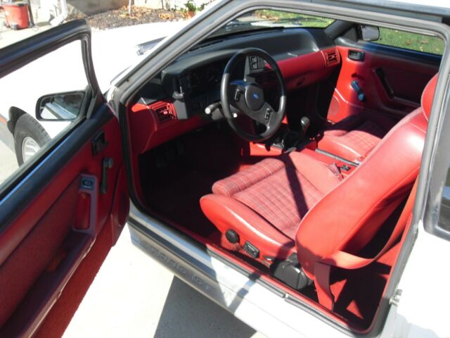 1988 White Ford Mustang Hatchback