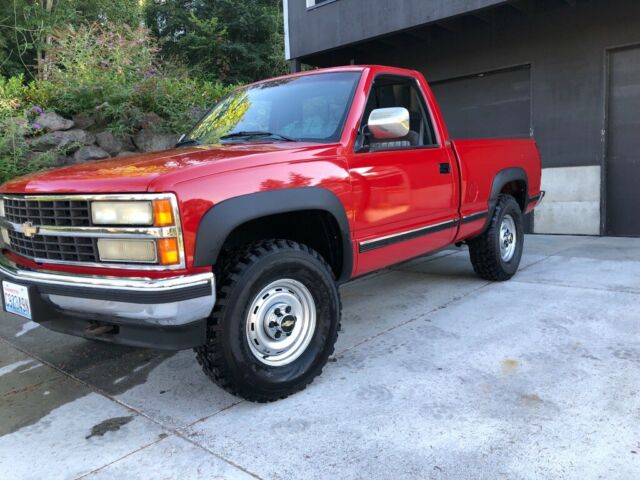 1990 Red Chevrolet C/K Pickup 1500 Standard Cab Pickup