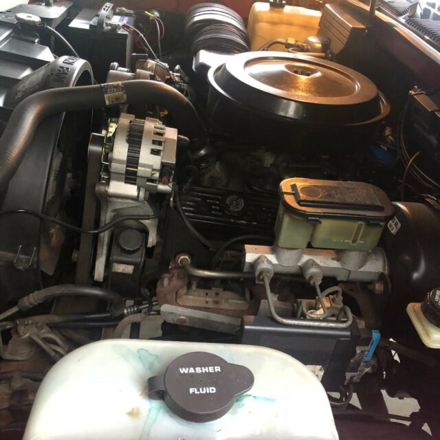 1990 Red Chevrolet C/K Pickup 1500 Standard Cab Pickup