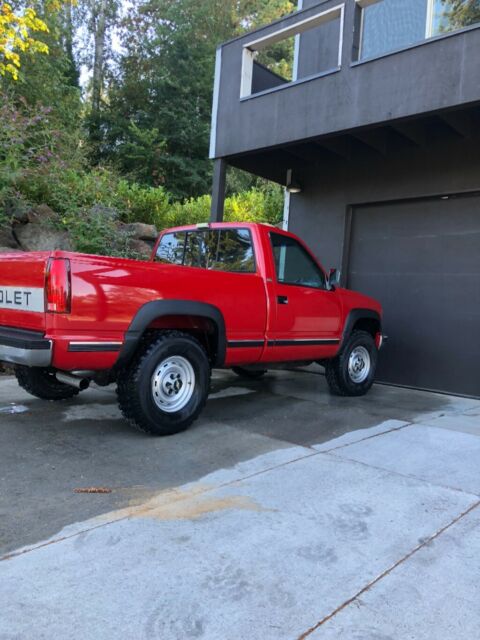 1990 Red Chevrolet C/K Pickup 1500 Standard Cab Pickup