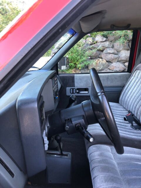 1990 Red Chevrolet C/K Pickup 1500 Standard Cab Pickup