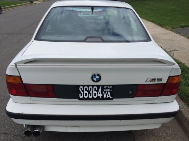 1991 White BMW M5 Sedan