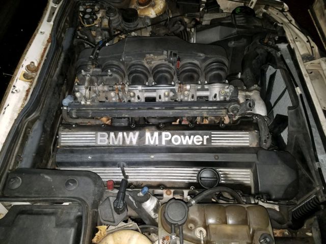 1991 White BMW M5 Sedan