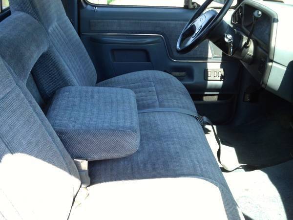 1991 Black Ford F-150 Pick Up Truck