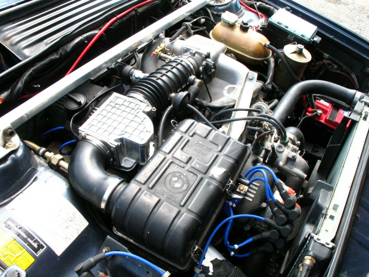 1985 Blue BMW 6-Series Coupe