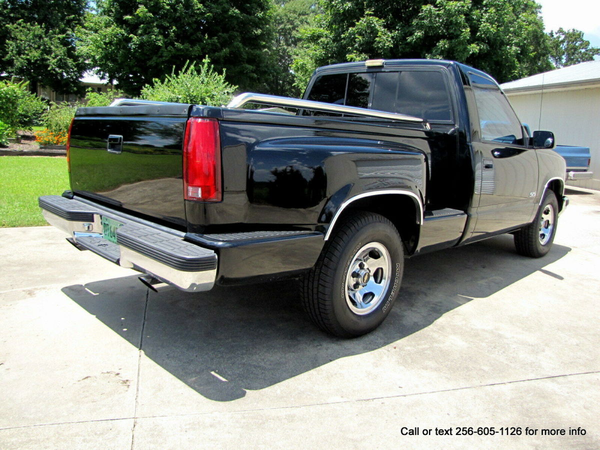 1989 Black GMC Sierra 1500 Standard Cab Pickup