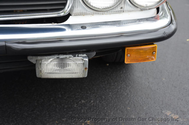 1979 White Mercedes-Benz SL-Class Convertible