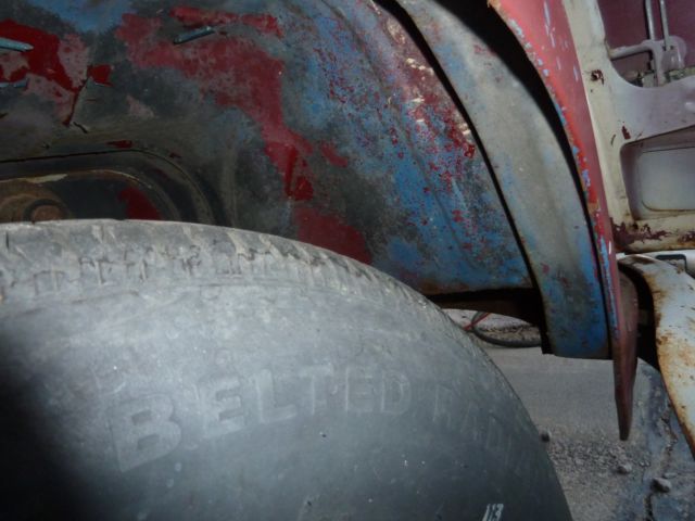 1967 Red & White Volkswagen Bus/Vanagon micro bus