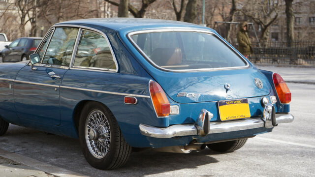 1972 Blue MG MGB GT Coupe