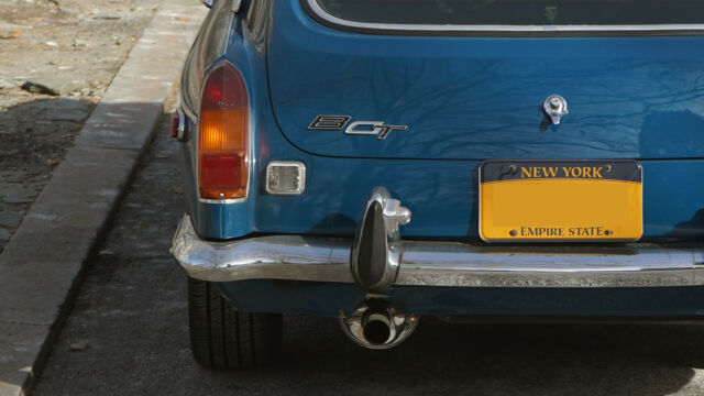 1972 Blue MG MGB GT Coupe
