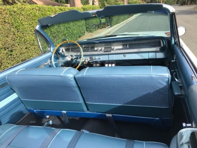 1962 White Pontiac Catalina Convertible