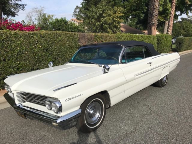 1962 White Pontiac Catalina Convertible