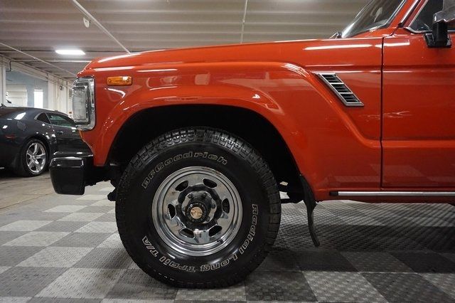 1990 Red Toyota Land Cruiser Wagon