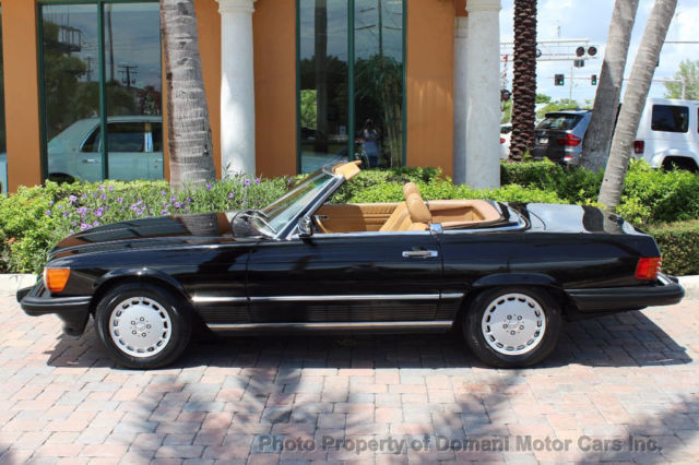 1988 Black Mercedes-Benz 500-Series Convertible