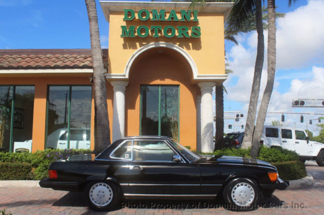 1988 Black Mercedes-Benz 500-Series Convertible