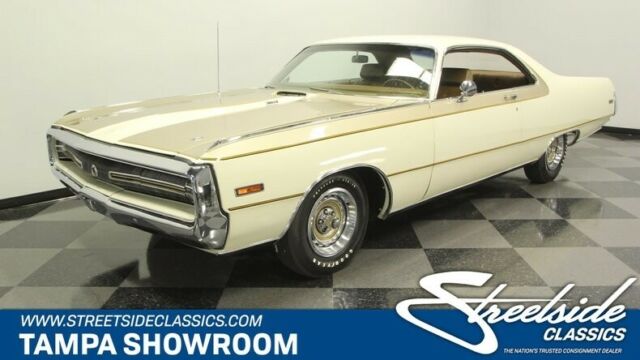 1970 Gold Chrysler 300-H Coupe