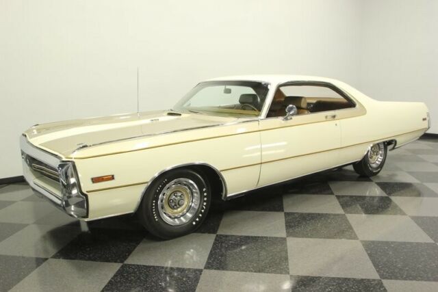 1970 Gold Chrysler 300-H Coupe