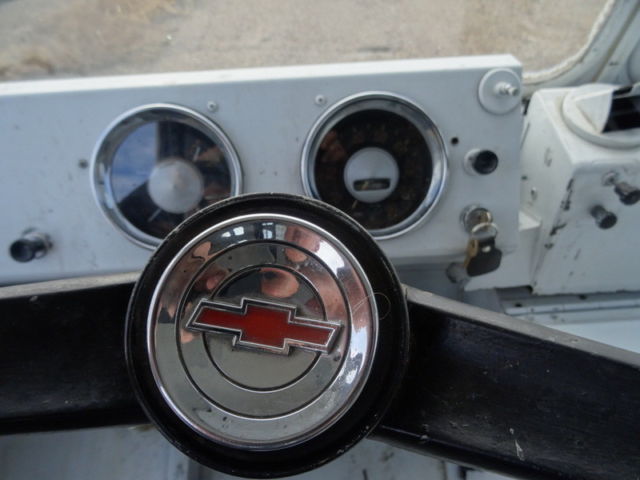1966 White Chevrolet Stepvan P30 Stepvan