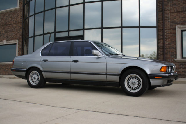 1989 Gray BMW 7-Series Sedan