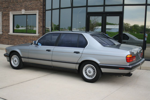 1989 Gray BMW 7-Series Sedan
