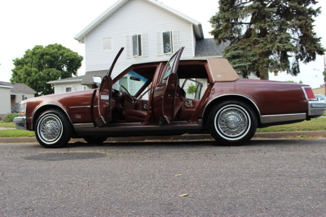 1979 Brown Cadillac Seville Sedan