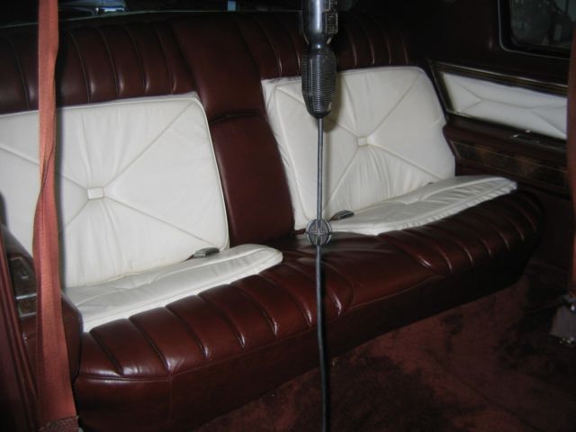 1977 Burgundy Lincoln Continental Coupe