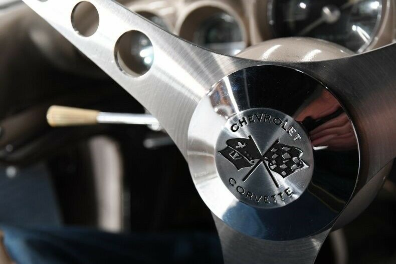 1961 Fawn Beige Chevrolet Corvette --