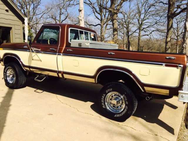 1979 Brown Ford F-250 Cab & Chassis